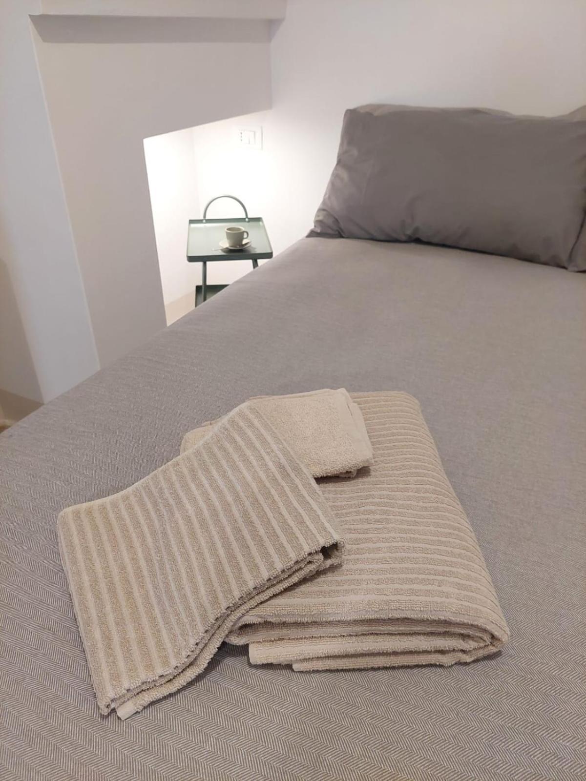 Apartment Corso Perrini, 68 *