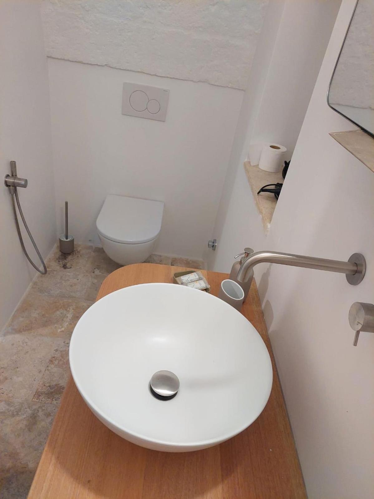 Corso Perrini, 68 Apartment *